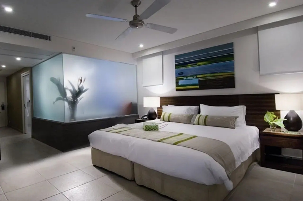 Pullman Port Douglas Sea Temple Resort and Spa - 5