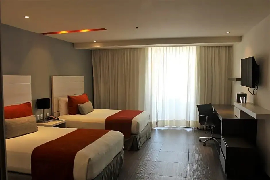 Real Inn Cancún - Chambres