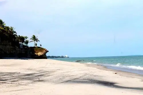 Beach & Waterfront