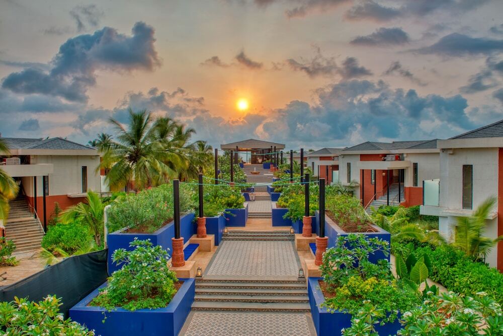 Azaya Beach Resort