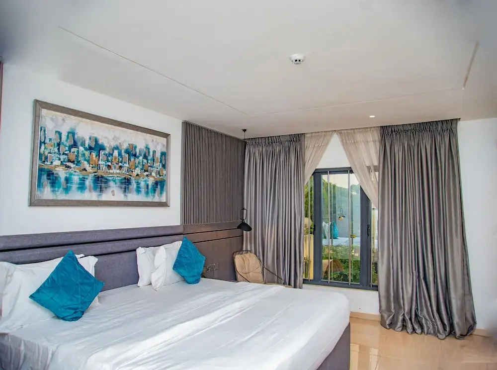 Hotel photo 12