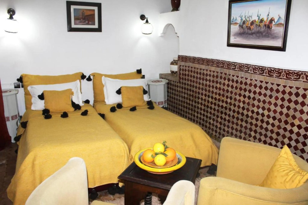 Riad Alida — 4