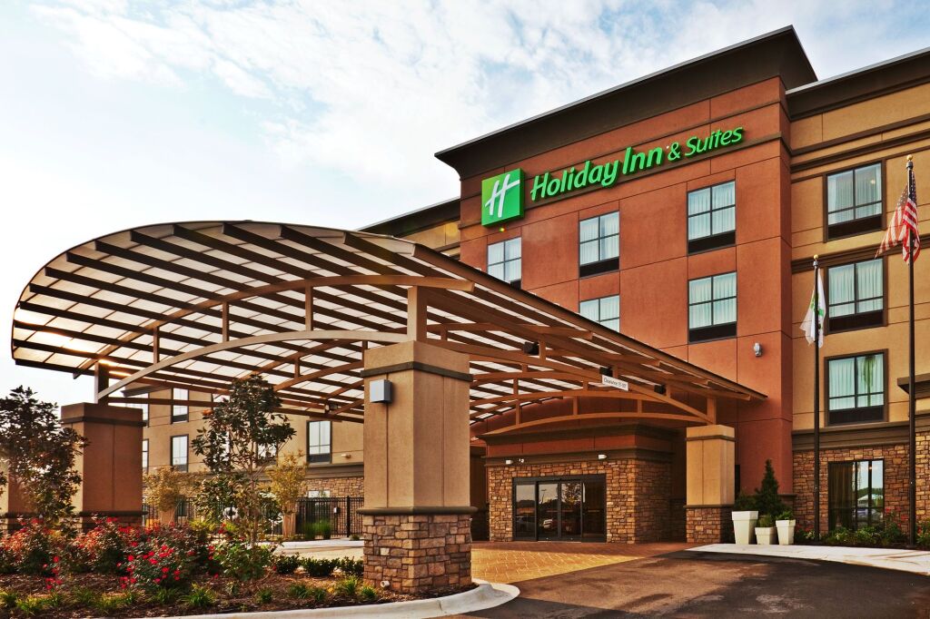 Holiday Inn & Suites Stillwater - University West, an IHG Hotel image