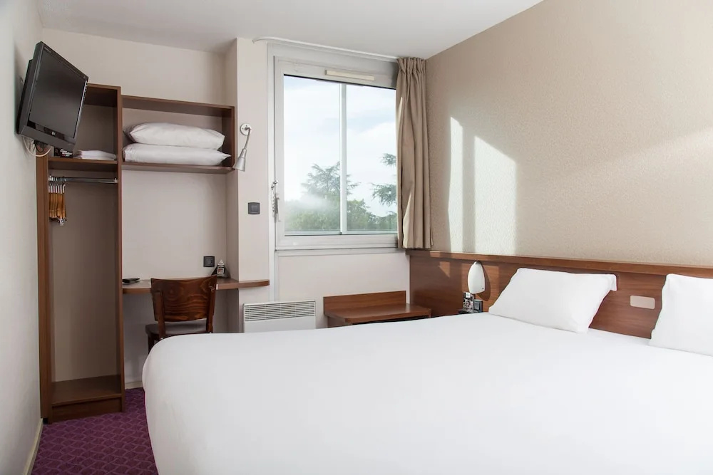 Brit Hotel Toulouse Colomiers - L'Esplanade - Chambres