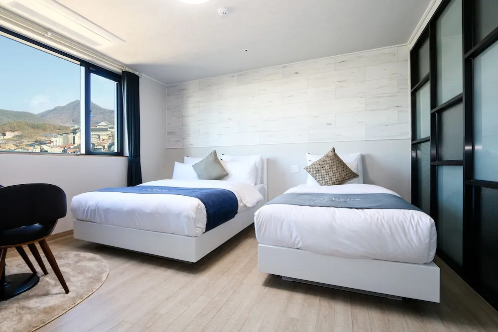 Superior Double room (twin beds)