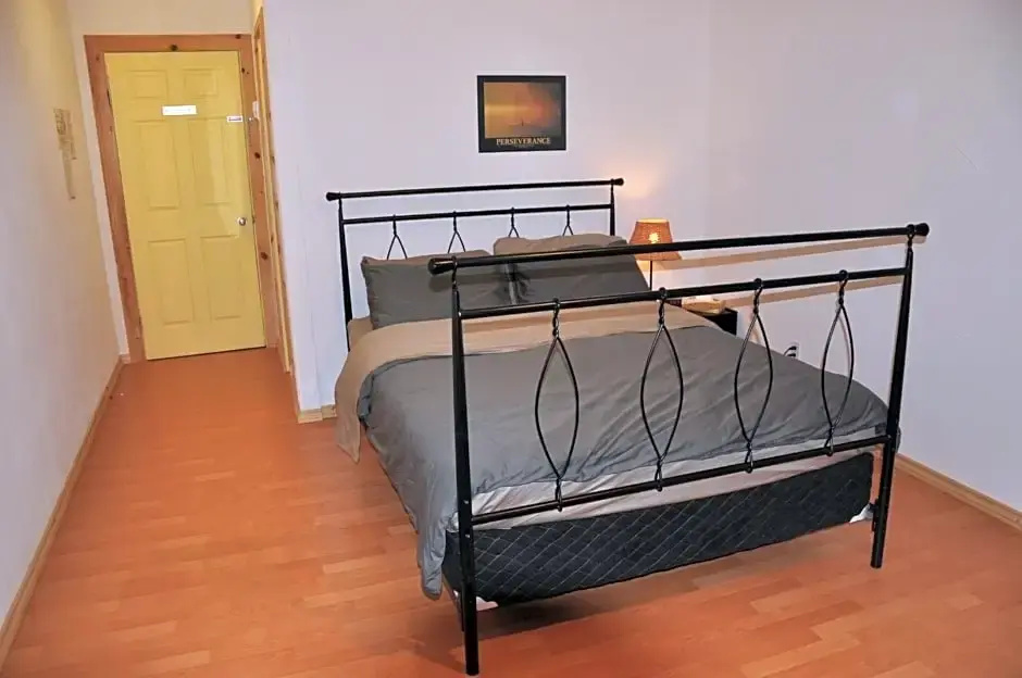 Williston Lake Resort - Chambres
