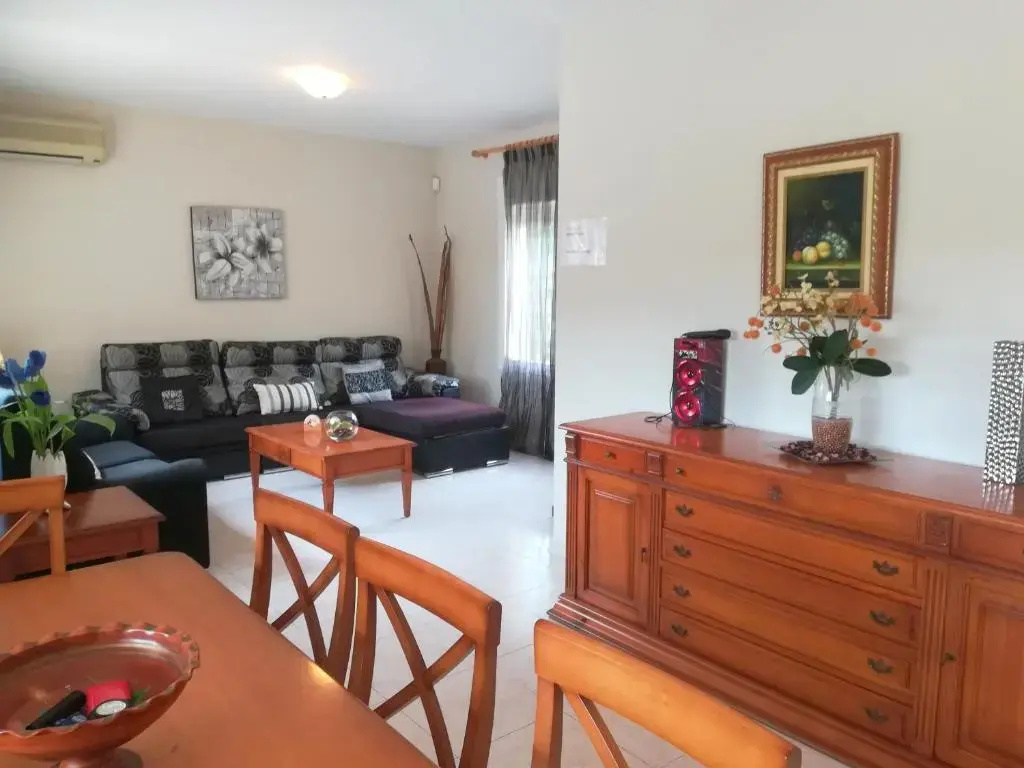 3384 Villa Astret