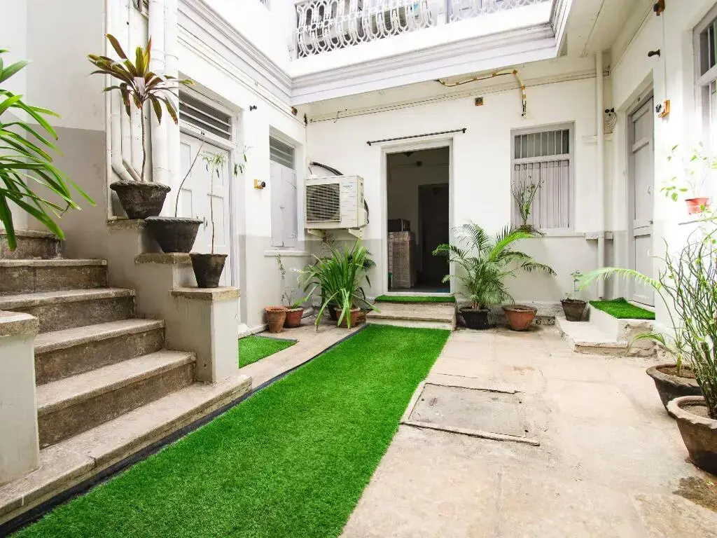 Homi House by OYO Rooms