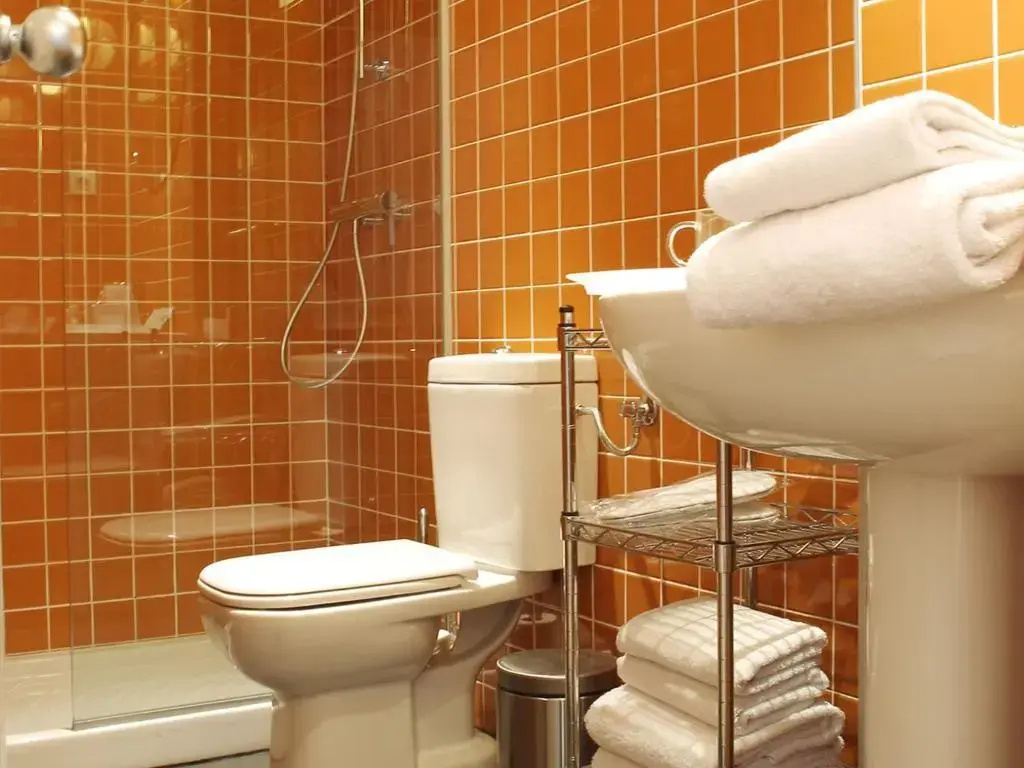Sixties Ramblas Hotel - Chambres