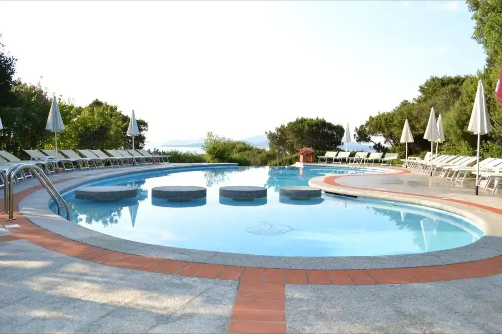 Hotel Capriccioli by null