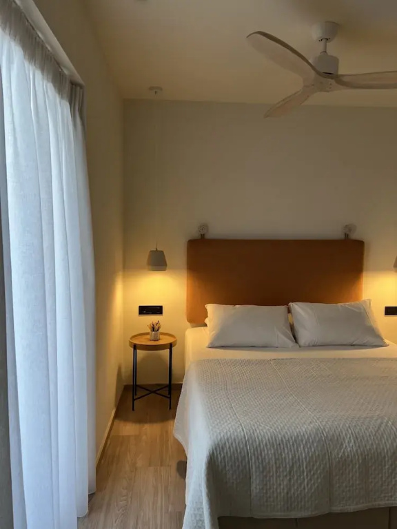 Deluxe Quadruple room with balcony