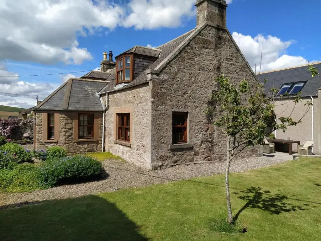 Chapel Of Barras Farm Bed & Breakfast