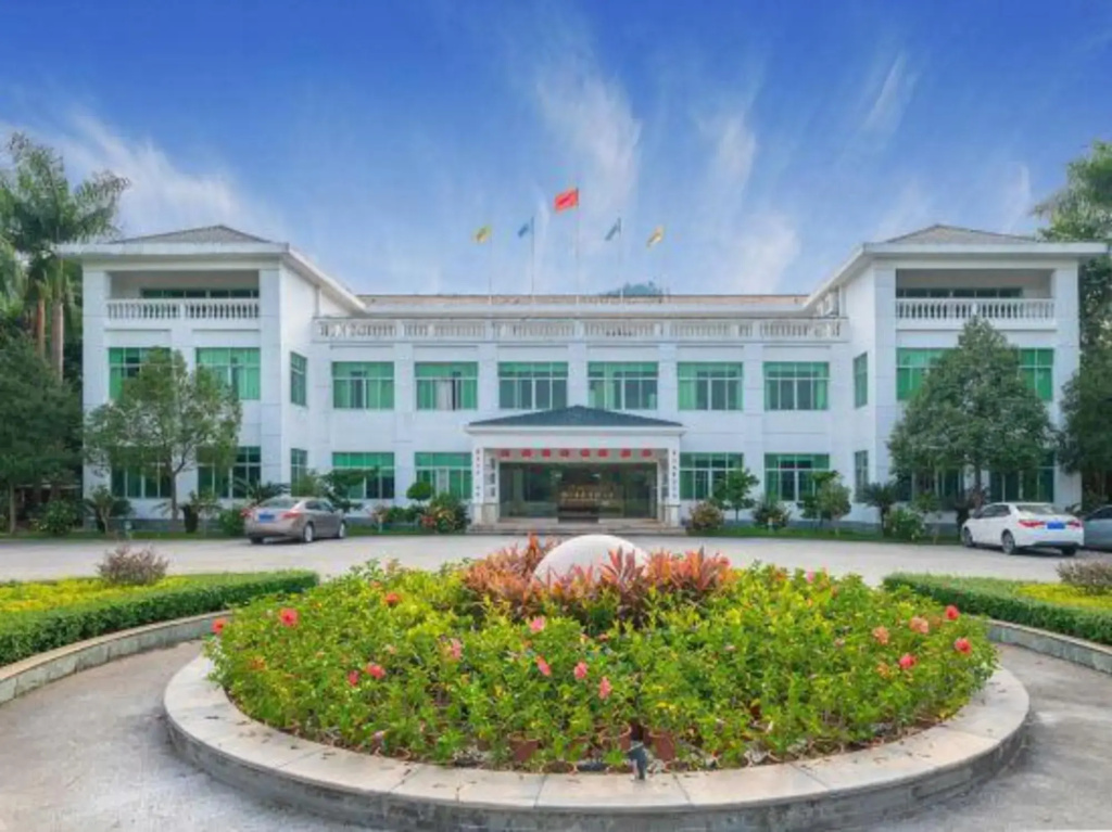 Enping Jinjiang Hotspring Hotel