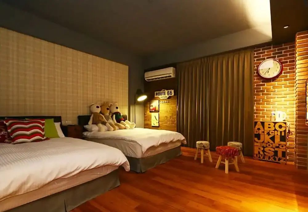Quadruple Suite