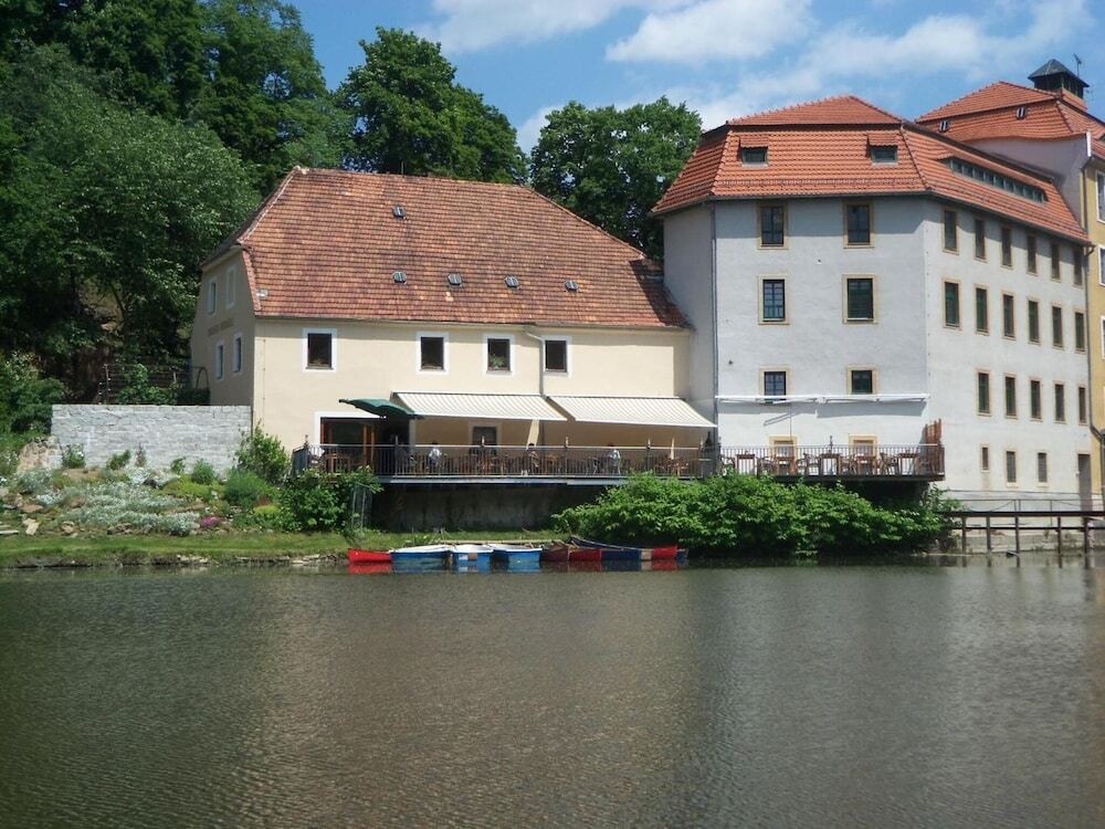 Image 9