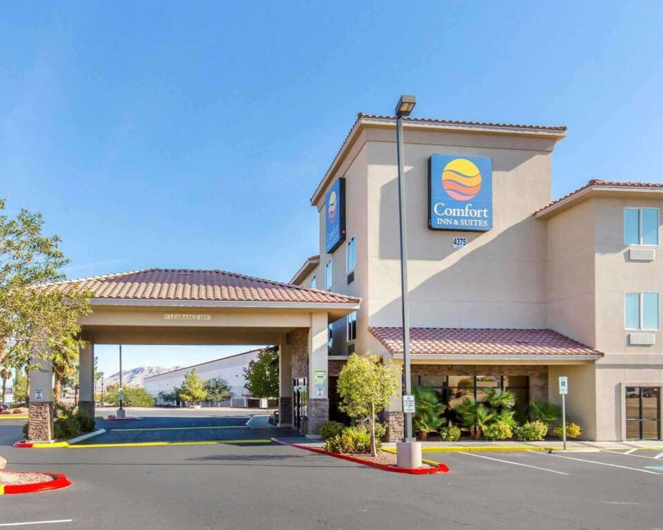 Comfort Inn & Suites Las Vegas - Nellis image