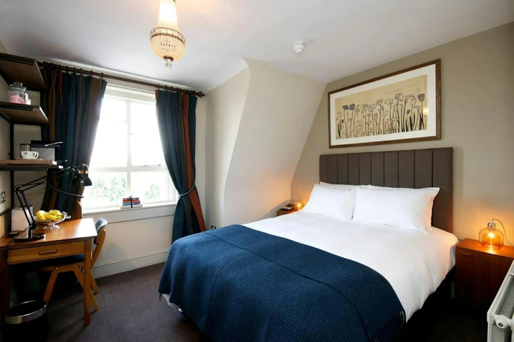 Kew Gardens Hotel - Général