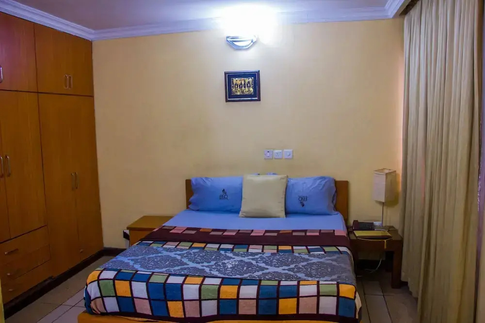 Standard Double room (full double bed)