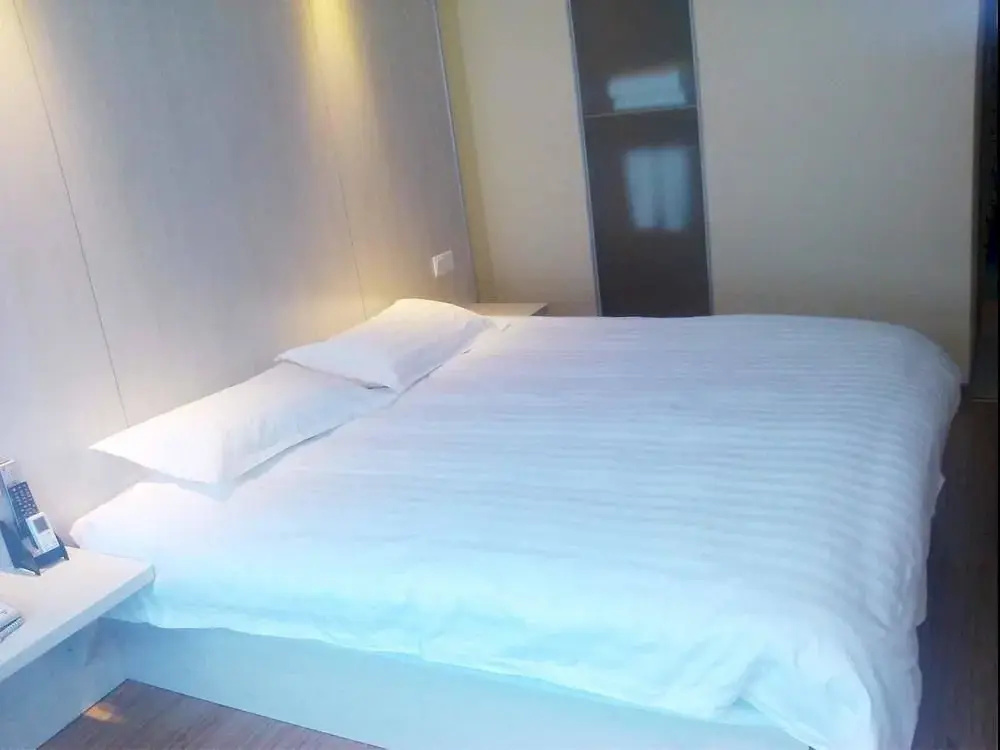 Urban Hotel 118