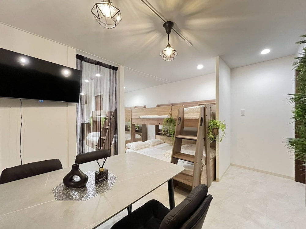 Namba Kuromon Central Self Inn 사진 11
