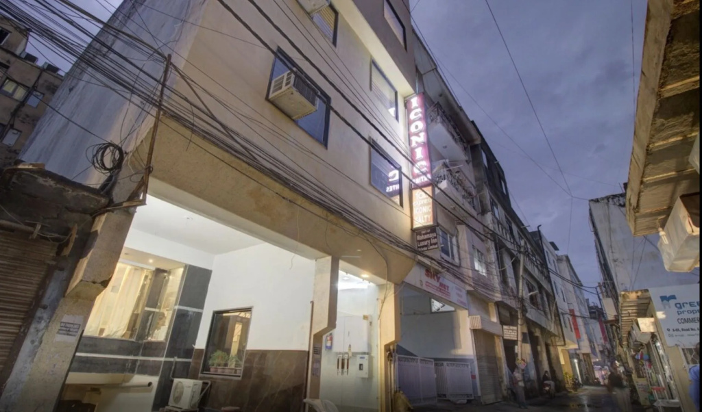 Hotel Iconic Suites by Excellent Hospitality