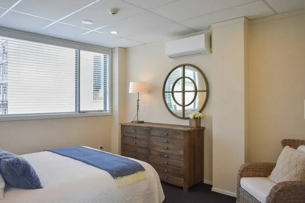 2 Bedroom Loft Style Apartment in Ponsonby