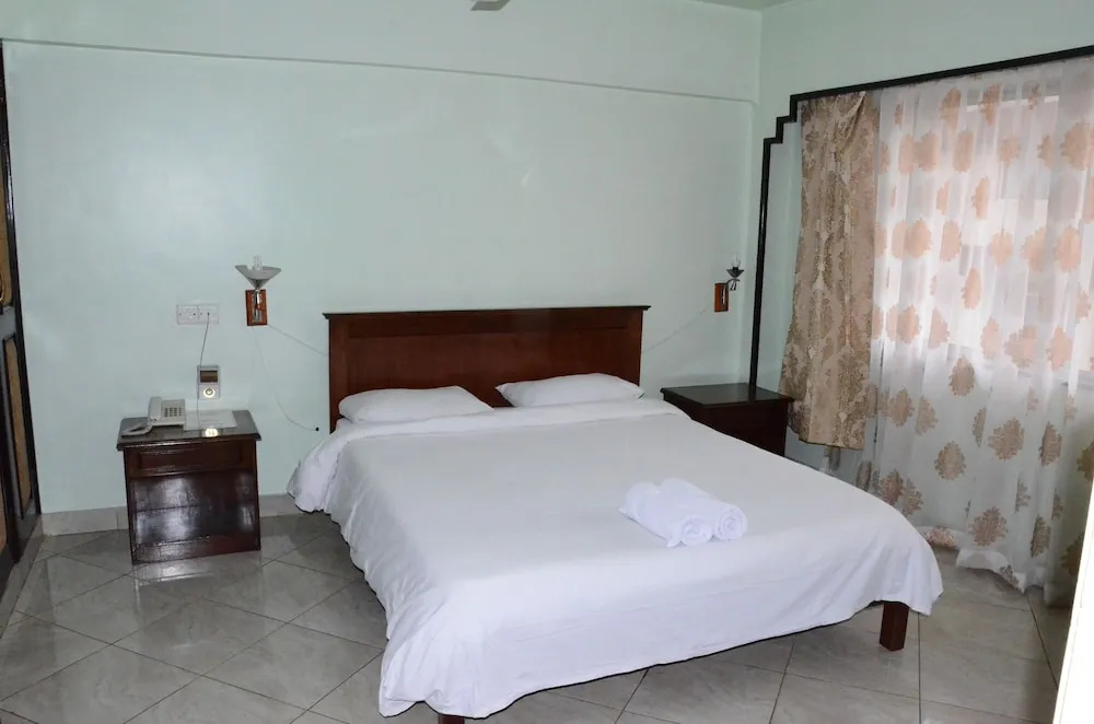 Sandton Palace Hotel - Chambres