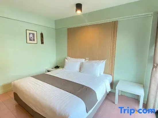 A Hotel Budget - Chambres