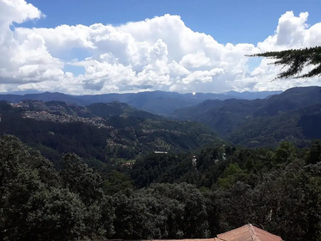 1 BR Guest house in Chaura Maidan, Shimla, by GuestHouser (DEE4)