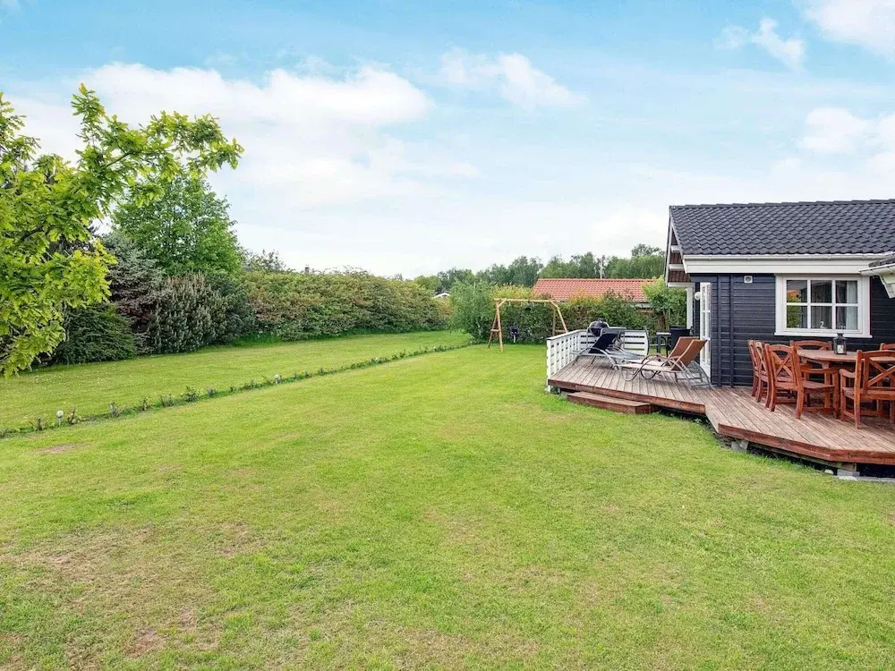 10 Person Holiday Home in Vaeggerlose