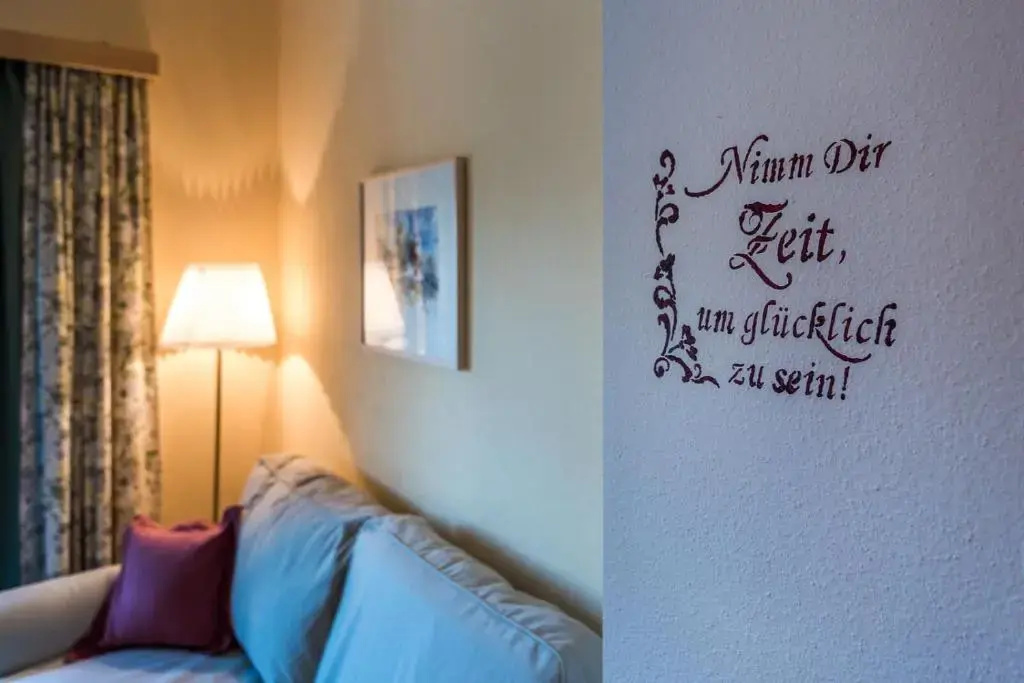Ferienwohnungen Hotel Garni Dörflerwirt - Chambres