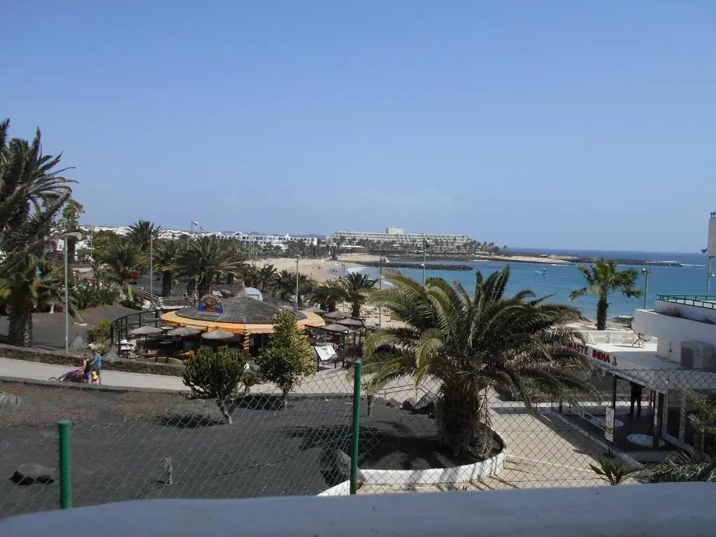Realrent Costa Teguise Beach - Chambres