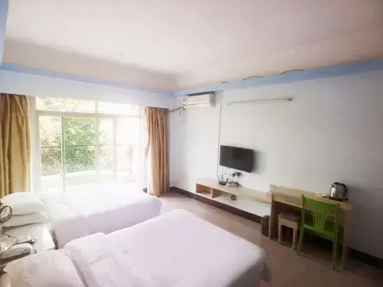 Qionghai Hongchang Jusha Hotel