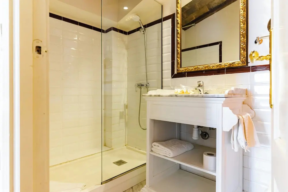 Ad Hoc Monumental Hotel - Chambres