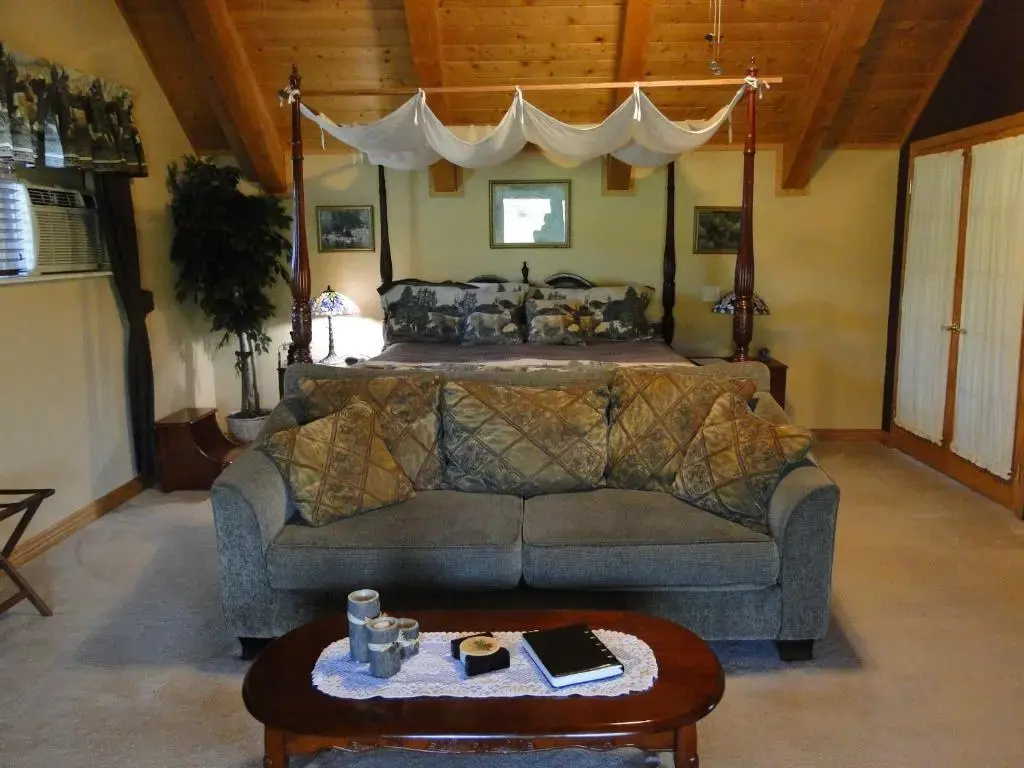 Elkwood Manor Bed & Breakfast - Chambres