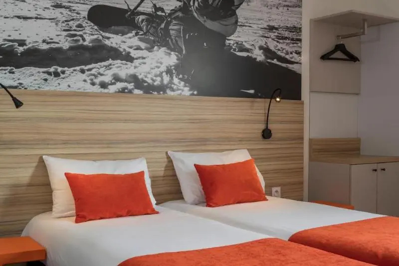 Standard Double room (twin beds)