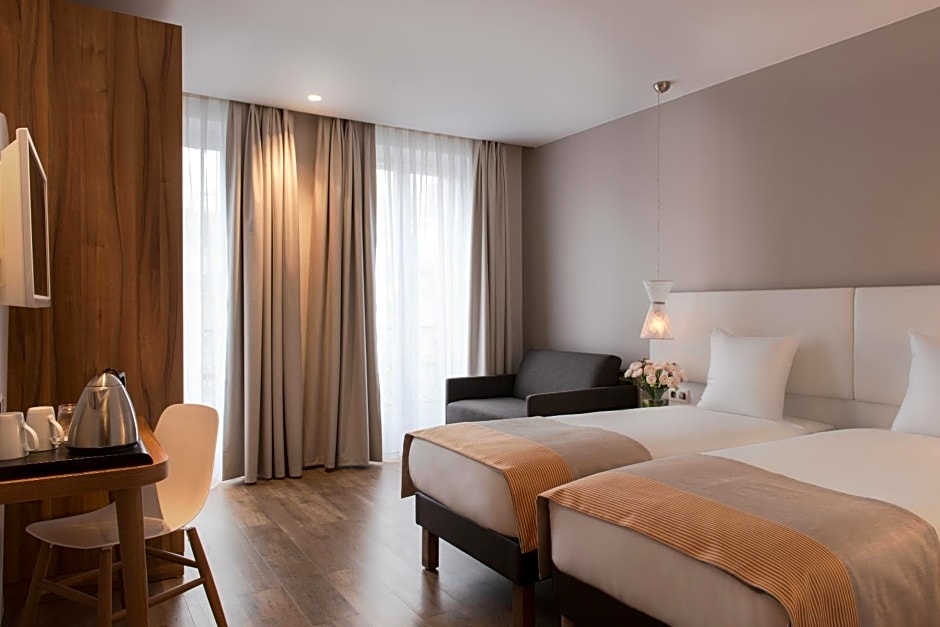 Hôtel Magenta 38 by Happyculture 67
