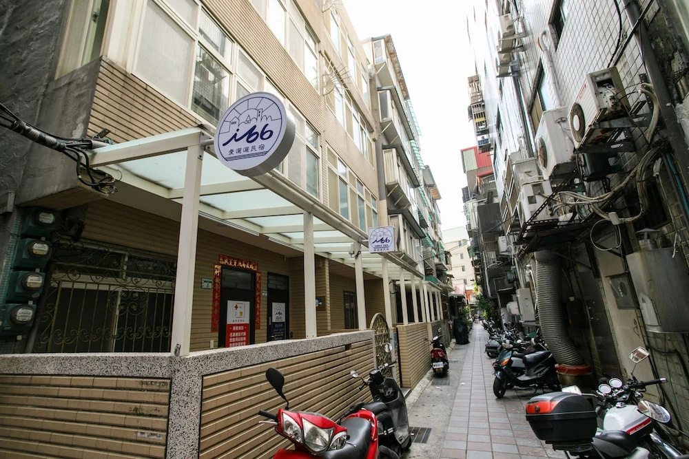 Tamsui i66 B&B