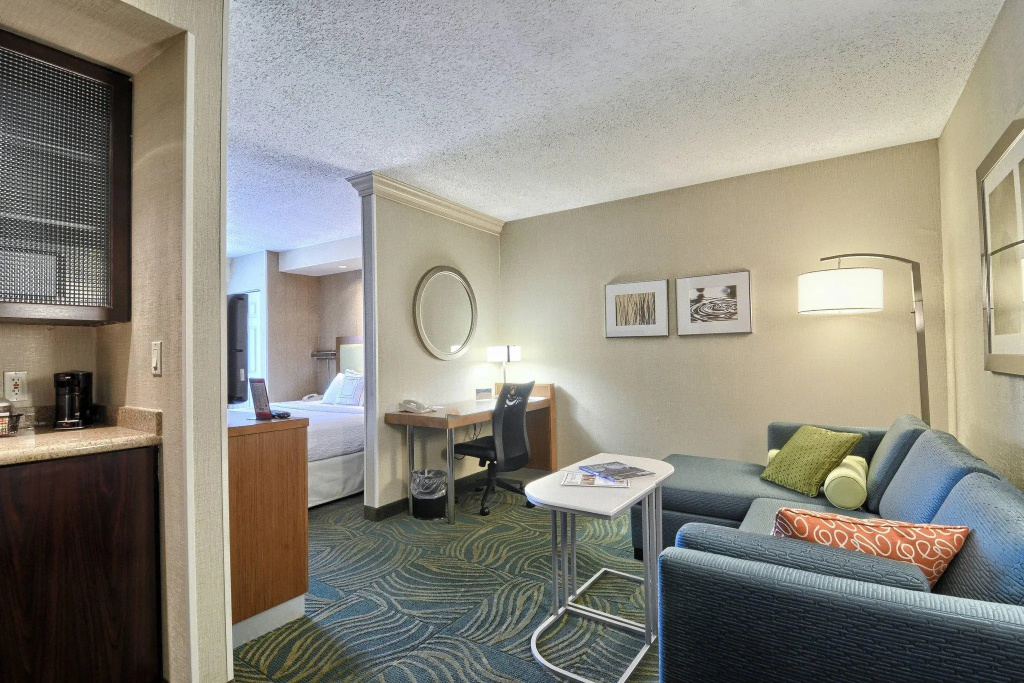 SpringHill Suites Detroit Southfield - Chambres