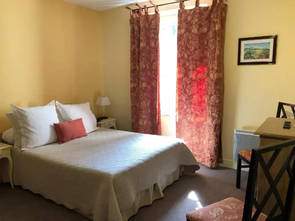 Logis Hôtel Le Moulin de la Beune - Chambres
