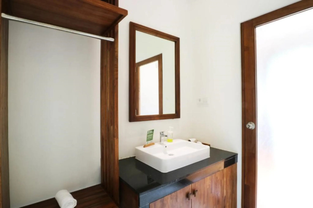 Hotel Puriartha Ubud Room Type - Suite With Balcony And Pool View