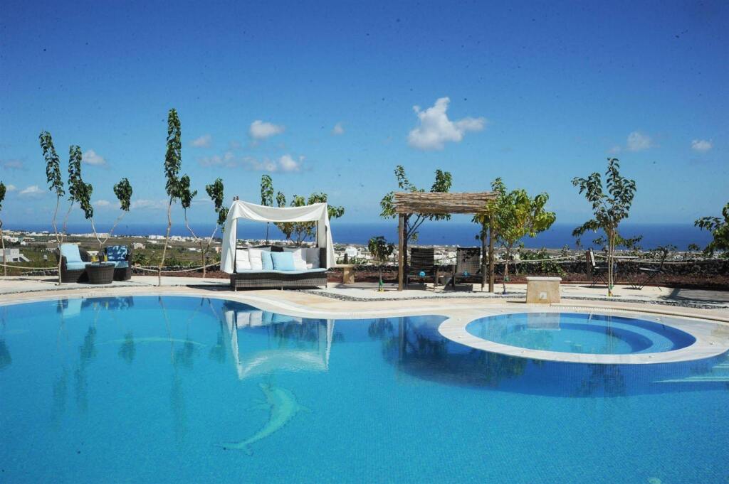 Santorini Hotel Mesotopos 3 *