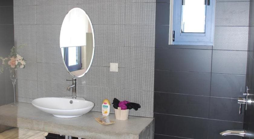 gallery_image_hidden_45