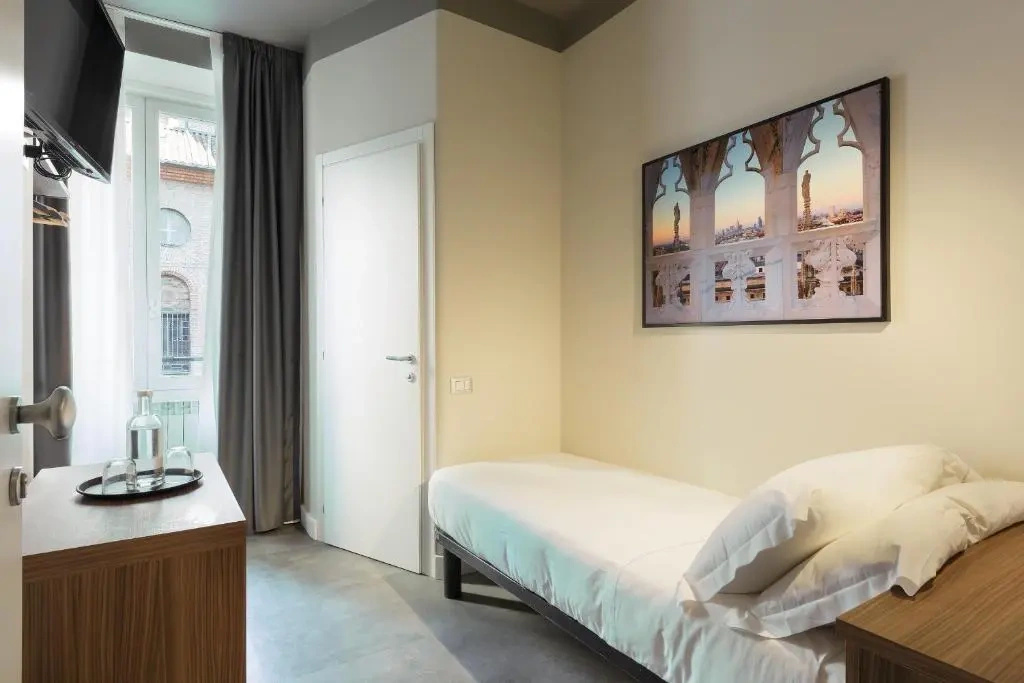 Standard Single room