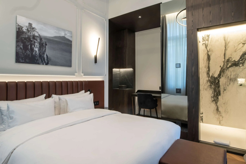 Отель Palazzo Touring Club Milan, A Radisson Collection Hotel — фото