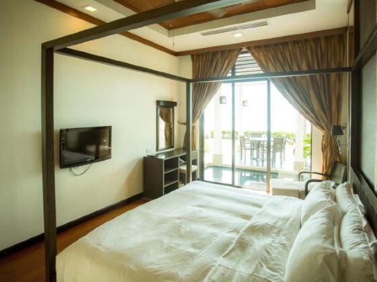 Borneo Beach Villas