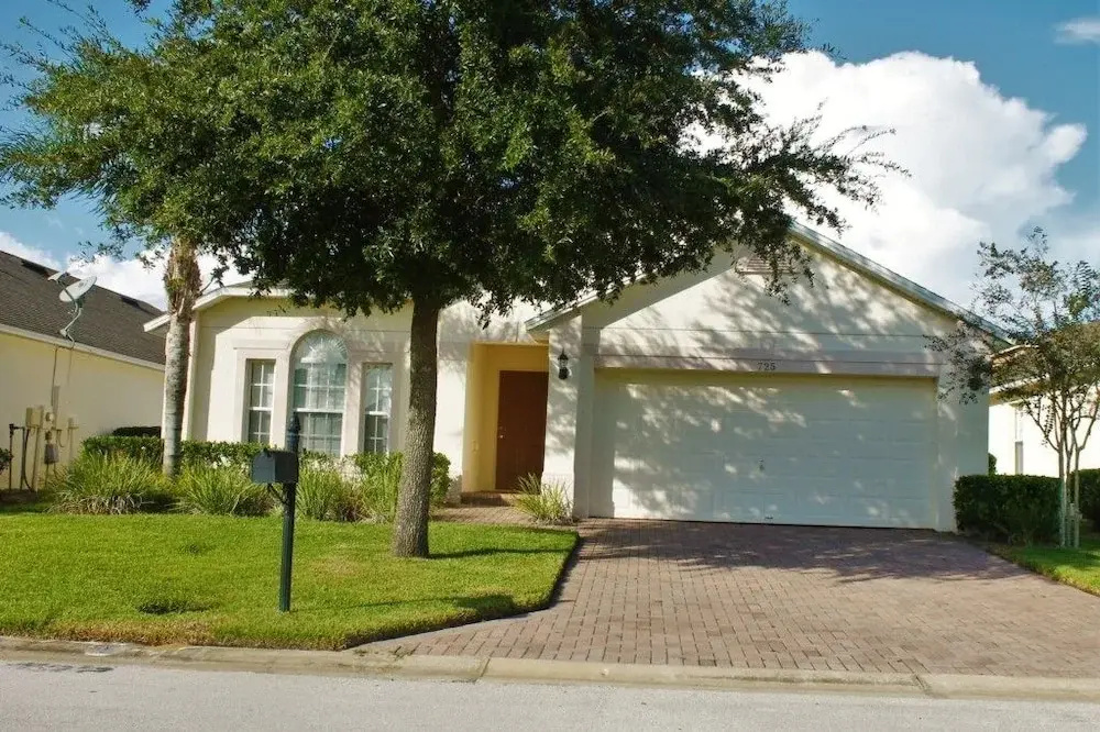 Family Friendly 4 Bed/3 Bath SPA-Pool Home in High