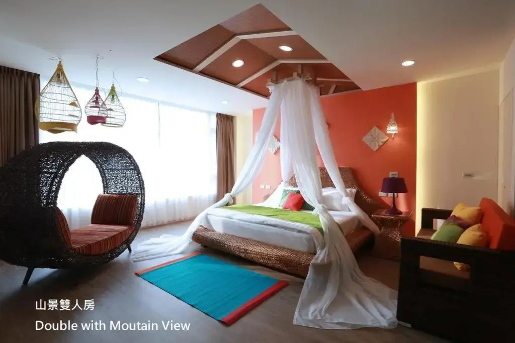 Standard Double room with mountain view (full double bed)