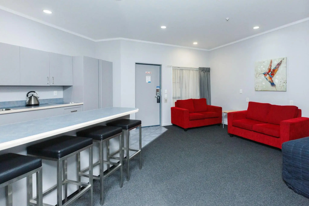 Aubyn Court Spa Motel - фото 7