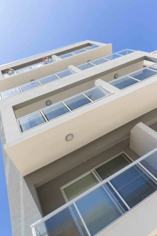 Sea View 2 Bed Apartment Close to Beach Hpi6768